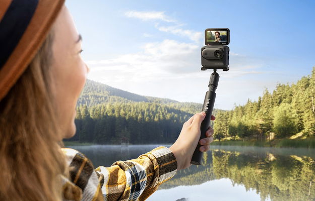 Insta360 GO 3 Midnight Black Premium Kit
