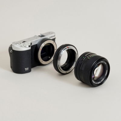 Urth Lens Adapter Canon FD Lens to Samsung NX Mount