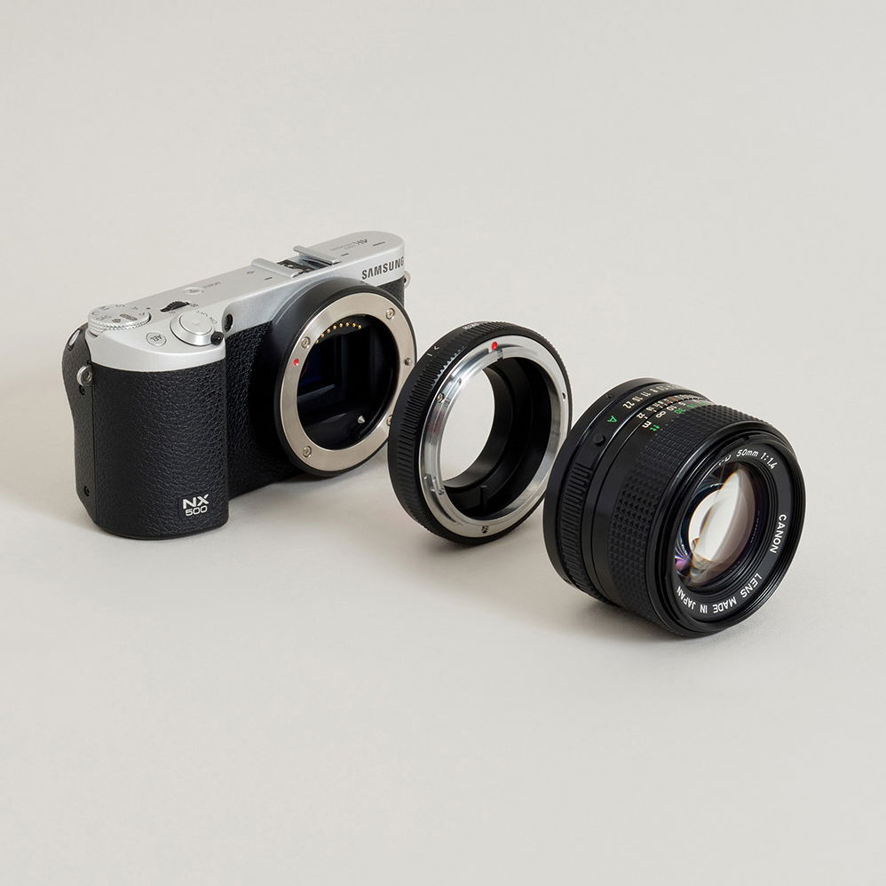 Urth Lens Adapter Canon FD Lens to Samsung NX Mount