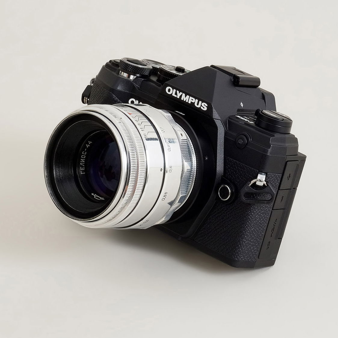 Urth Lens Adapter M39 Lens to M43 Mount