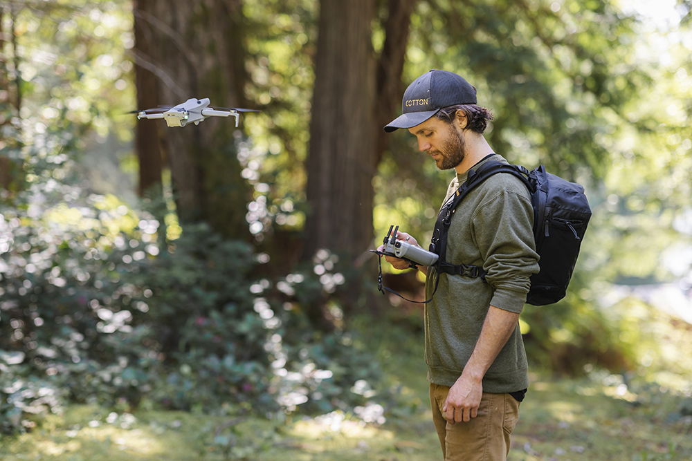 Cotton Carrier Hyker Slingbag For Drone