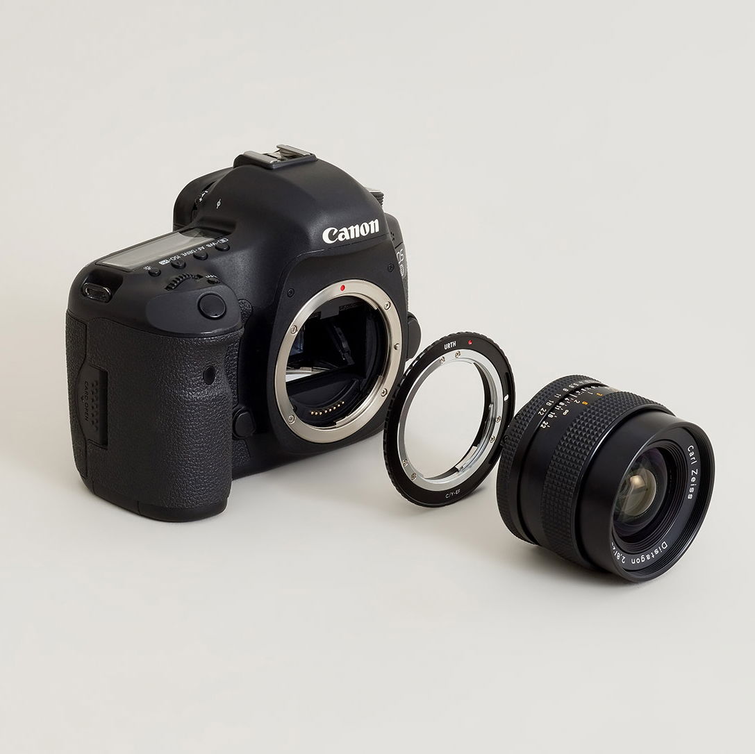 Urth Lens Adapter Contax/Yashica Lens to Canon(EF/EF-S)Mount