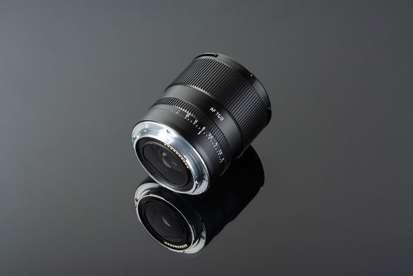 TTArtisan AF75mm F2 L Mount Black