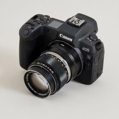 Urth Lens Adapter Olympus OM Lens to Canon RF Mount