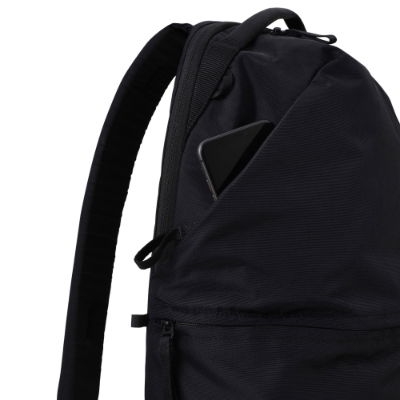 Urth Arkose 20L Backpack (Black)