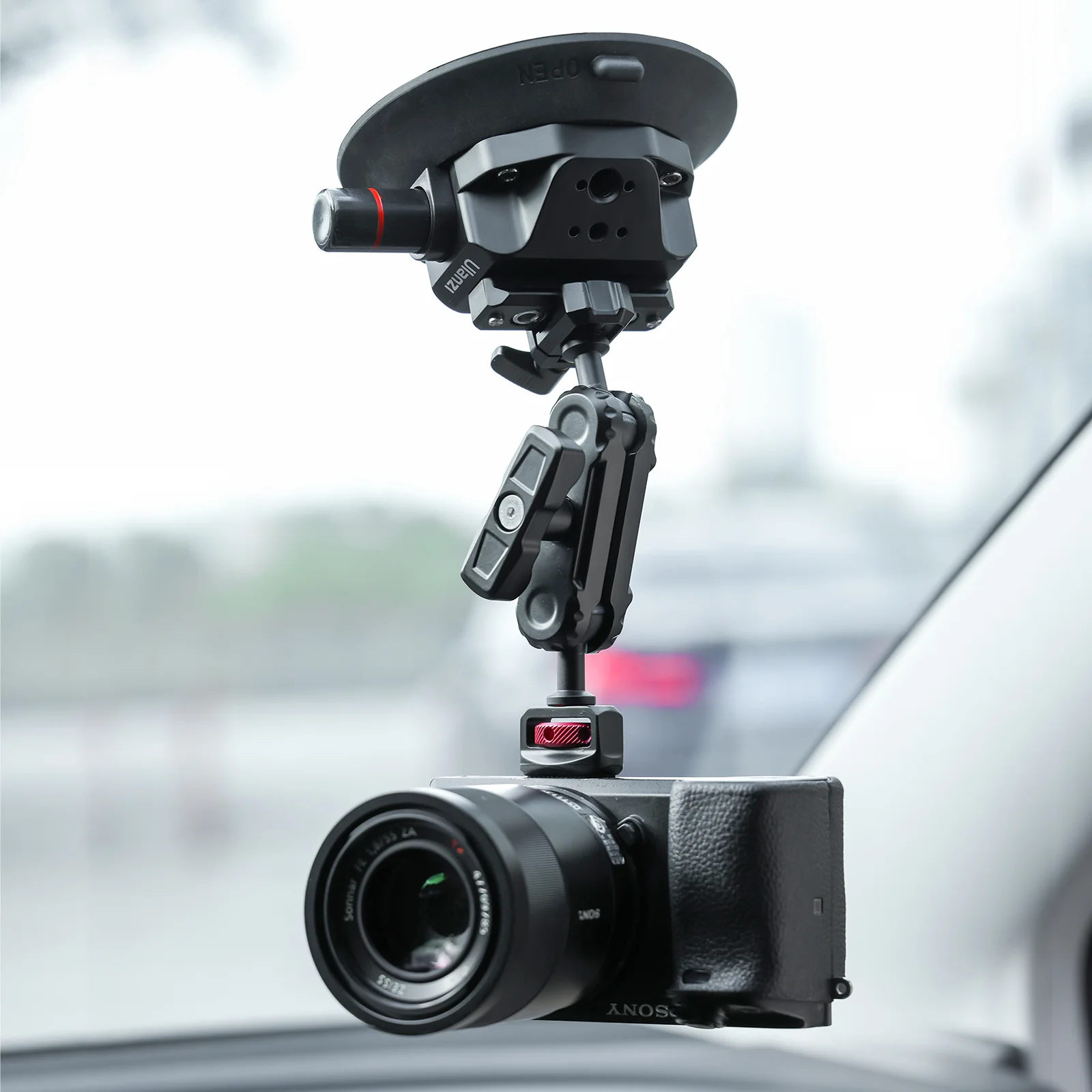 Ulanzi SC-02 Strong Suction Cup Mount (4.5 inches)