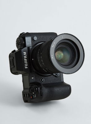 Urth 49-58mm Magnetic Step-Up Ring Lens Filter Adapter