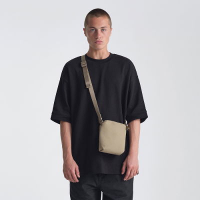 Urth Point and Shoot Pouch (Beige)