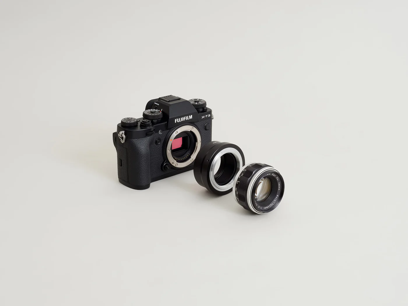 Urth Lens Adapter M42 Lens to Fujifilm X Mount