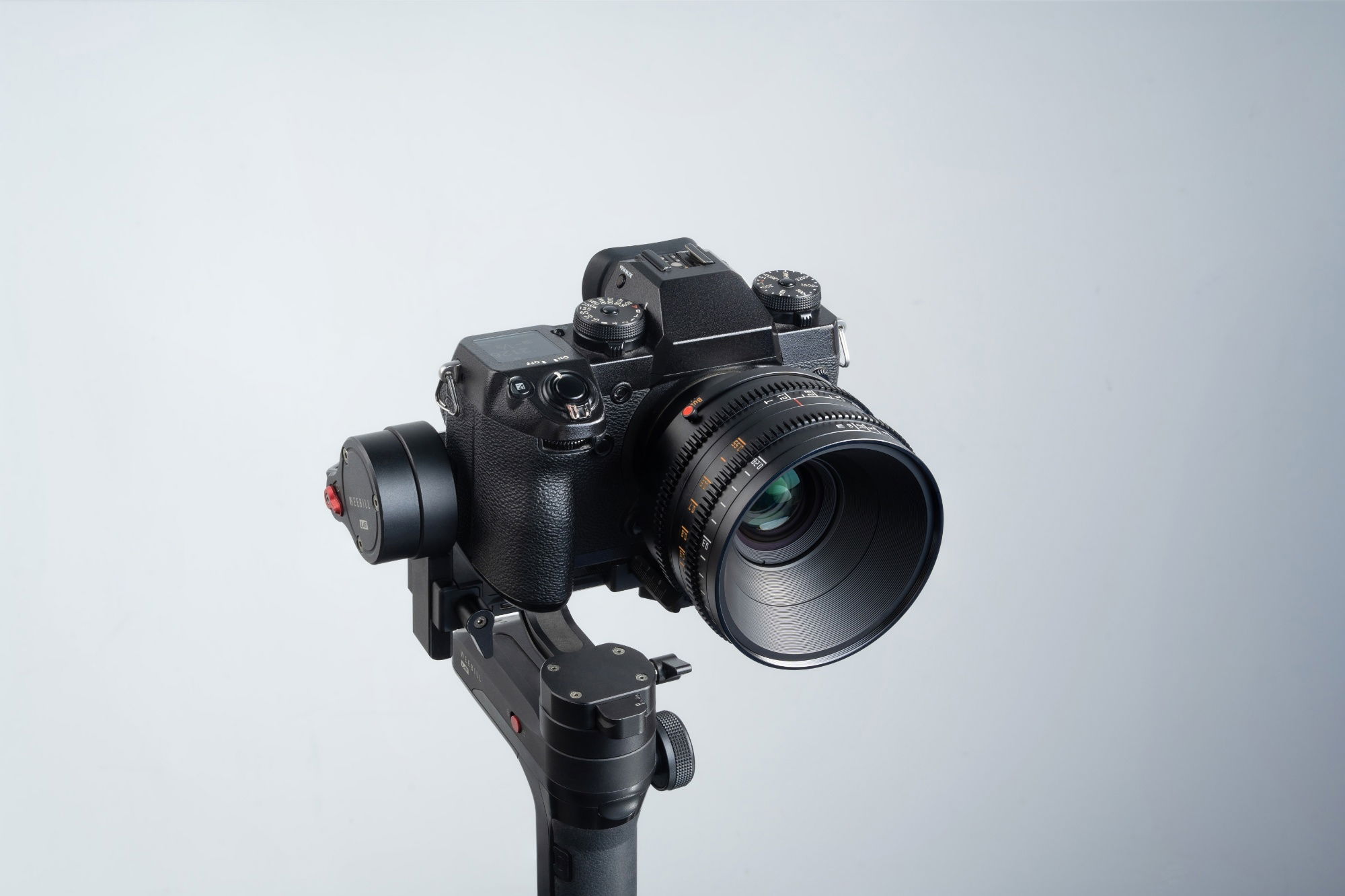TTArtisan 35mm T2.1 Dual Bokeh - Cine Lens for Fuji X Mount