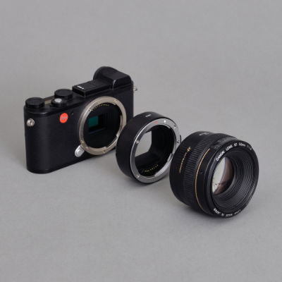 Urth Electronic Lens Mount Adapter Canon (EF / EF-S) to Leica L