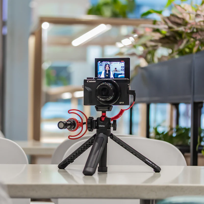 Ulanzi MT-16 Extendable Selfie Stick Tripod