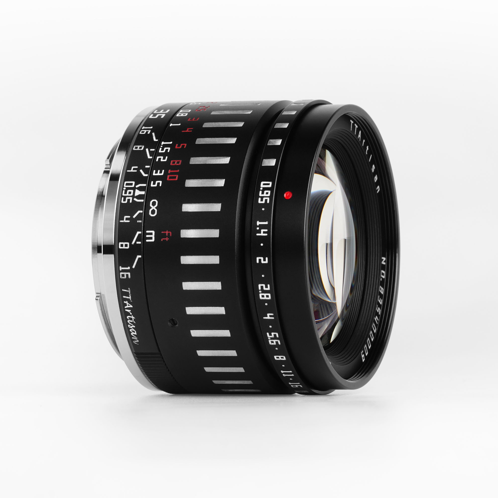 TTArtisan APS-C 35mm F0.95 EOS-R Mount Black & Silver