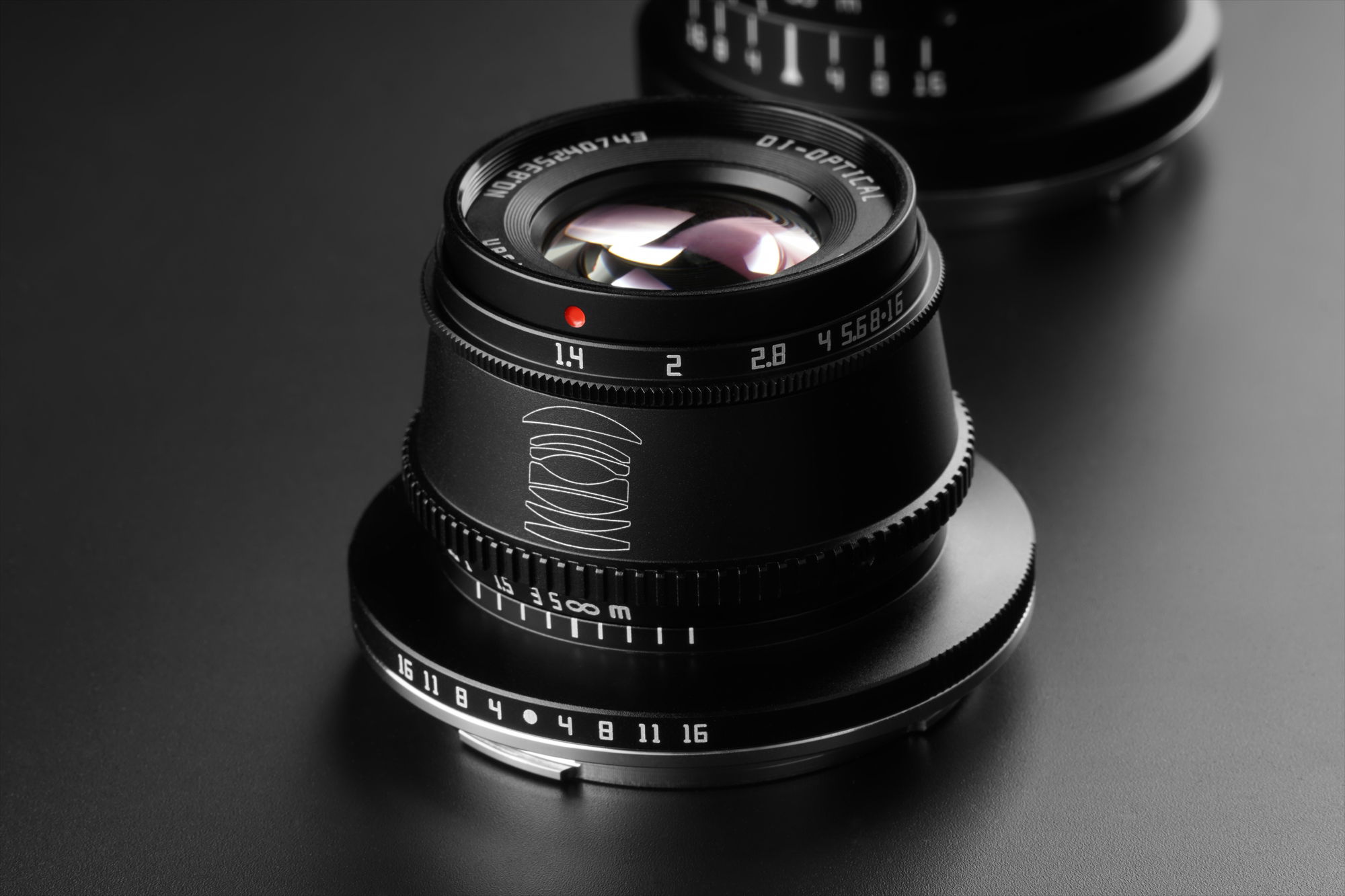 TTArtisan 35mm f1.4 APS-C for FUJI FX Mount Black