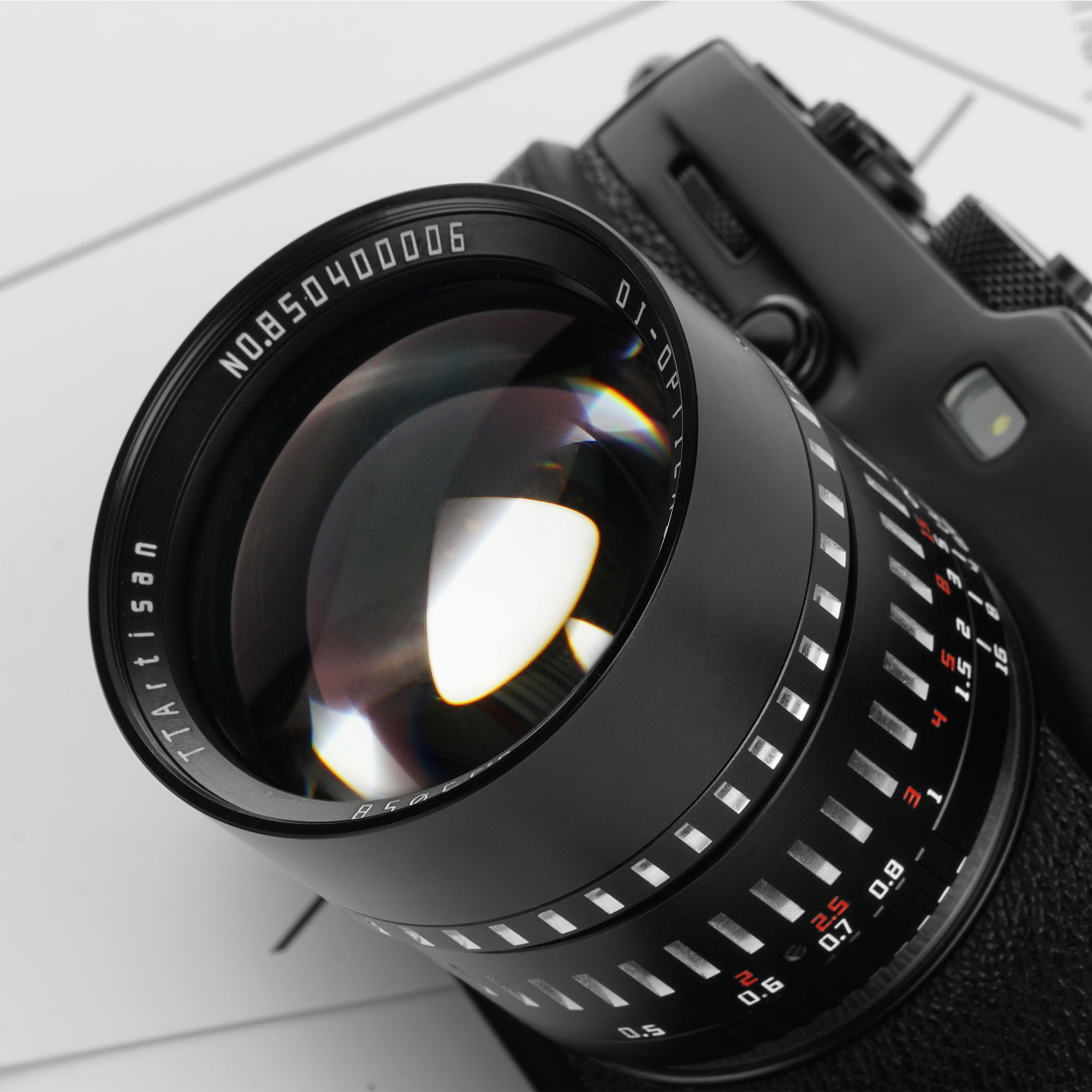 TTArtisan APS-C 50mm F/0.95 FUJI X Black & Silver