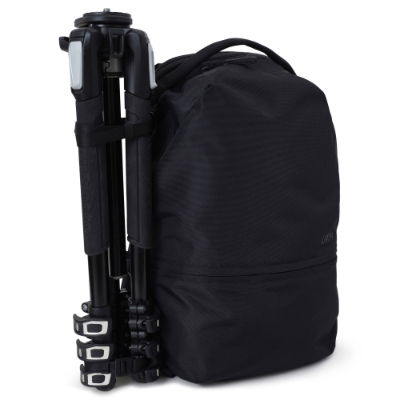 Urth Arkose 20L Backpack (Black)