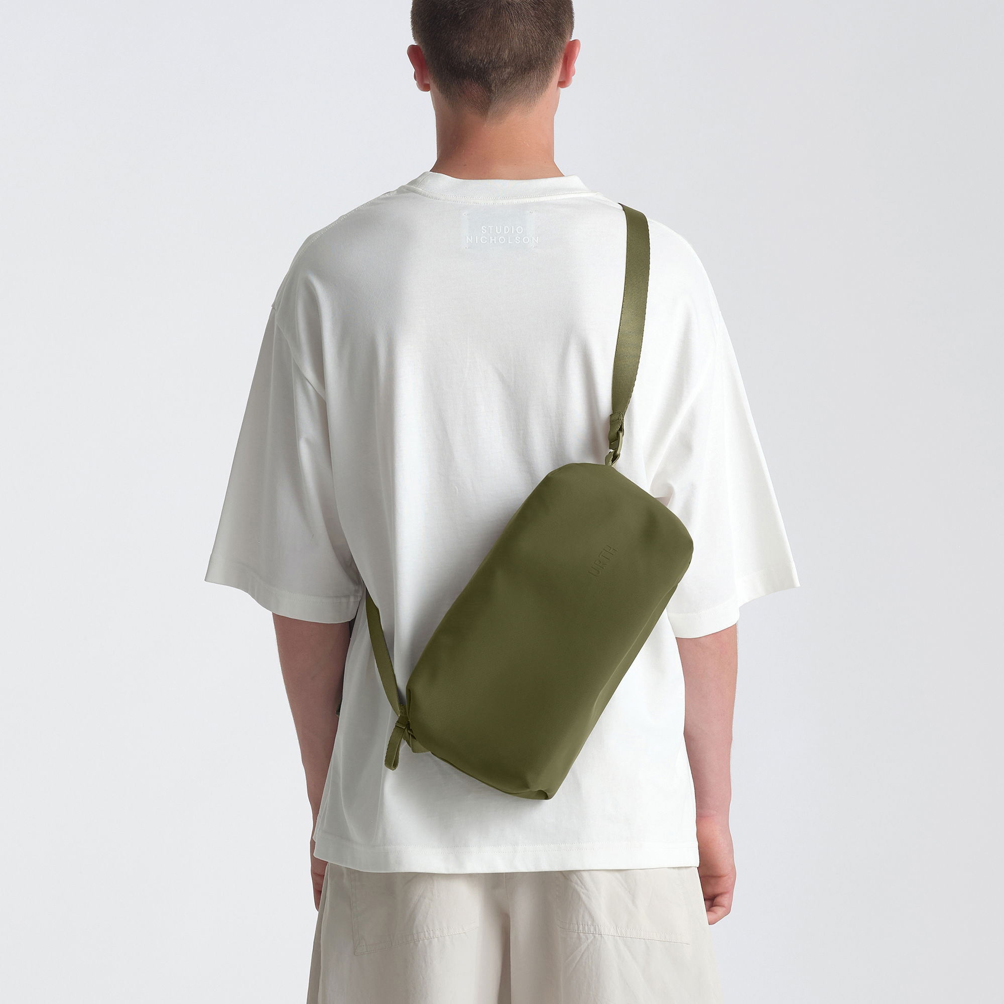 Urth Crossbody Bag (Green)