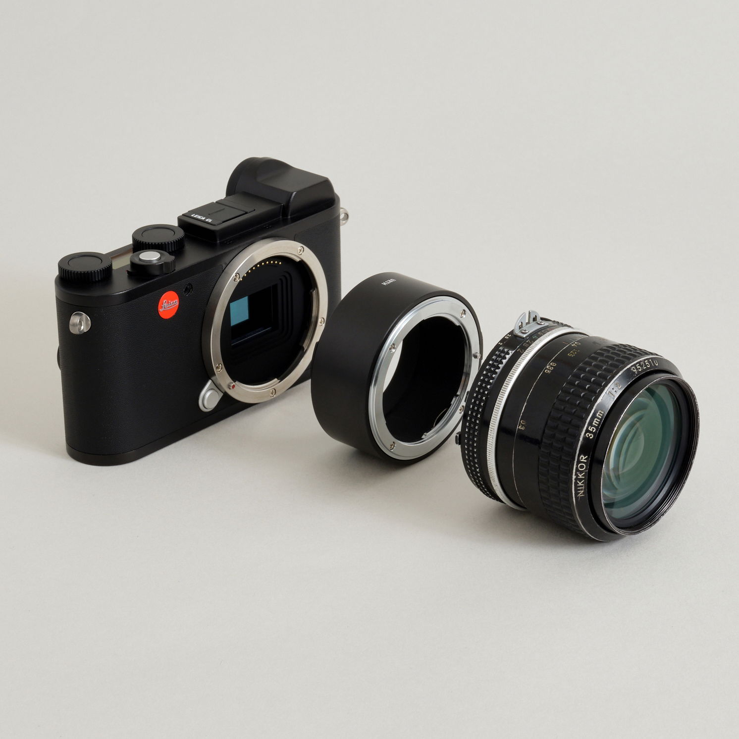 Urth Lens Adapter Nikon F Lens to Leica L Mount